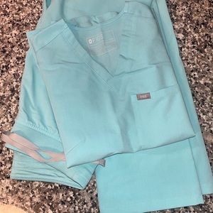 Figs Light Blue Scrub Set